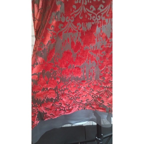 Simply Vera Wang Shirt Womens Size L Red Grey Black Velvet Floral Semi Sheer - Picture 6 of 10